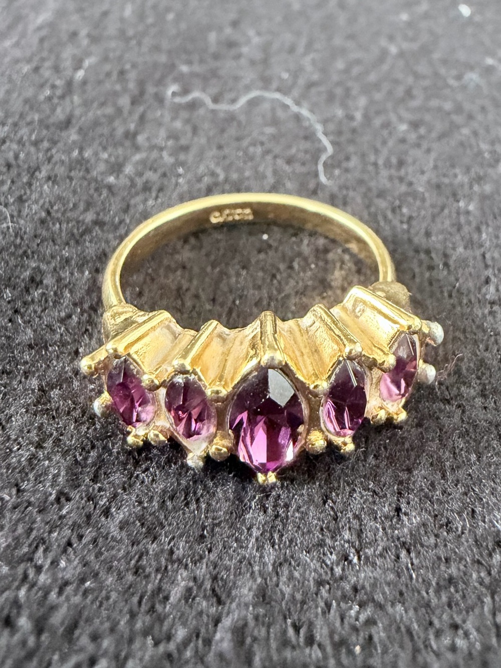 AVON Gold-toned Purple Marquise Stone Statement Ring - Picture 2 of 6